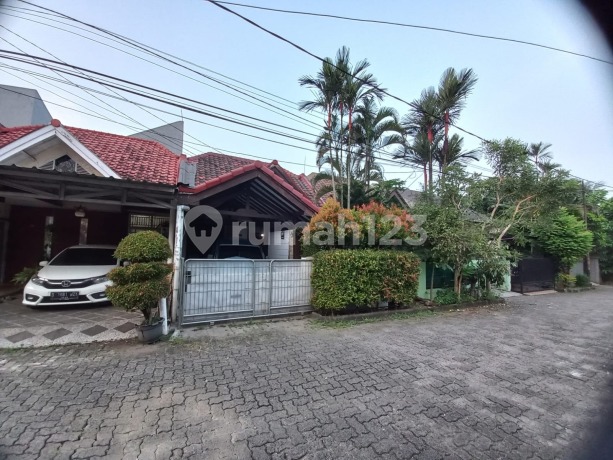 House for Sale in Villa Gunung Lestari South Tangerang, Wnti & Tat