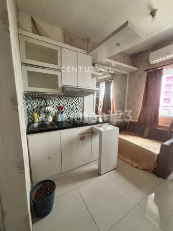 Green Pramuka City Tower Bougenville Apartment in Front of the Mall