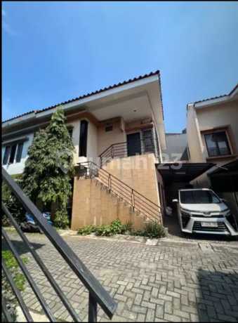 Rumah dalam cluster Gading Viera dekat rawamangun