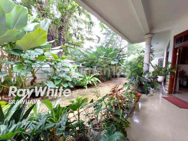 House in Darmawangsa, Kebayoran Baru, 3-car road access, 1 km to MRT Blok A House in Darmawangsa, Kebayoran Baru, 3-car road access, 1 km to MRT Blok A