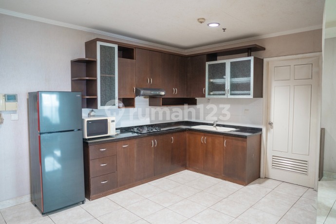 Dijual Apt French Walk Moi Kelapa Gading Tower Lyon Garden Lt.27