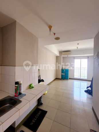 Dijual Apartemen Studio di Gading Green Hill Kelapa Gading Tower A Lantai 29 Semi Furnish