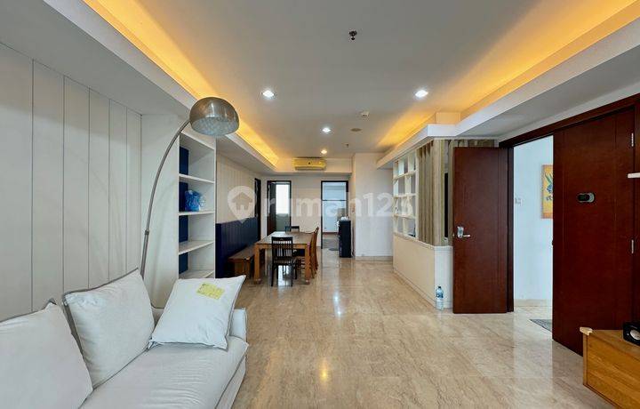 Apartemen royale springhill residence kemayoran private lift 3 kamar