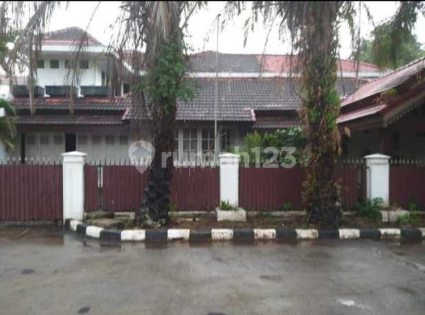 Jual Murah, Harga Dibawah NJOP, Rumah Dalam Cluster, Jl. Loka Indah Iv, Kalibata, Jakarta Selatan