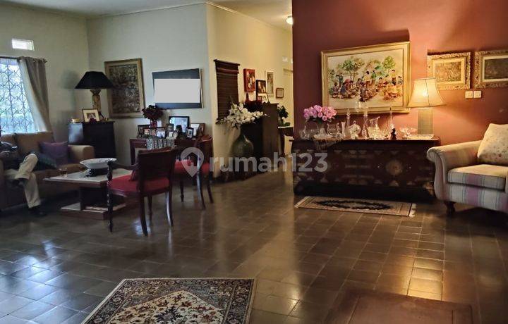 Rumah Villa 1 Lantai di Perumahan Arco Sawangan, Bojong Sari, Depok