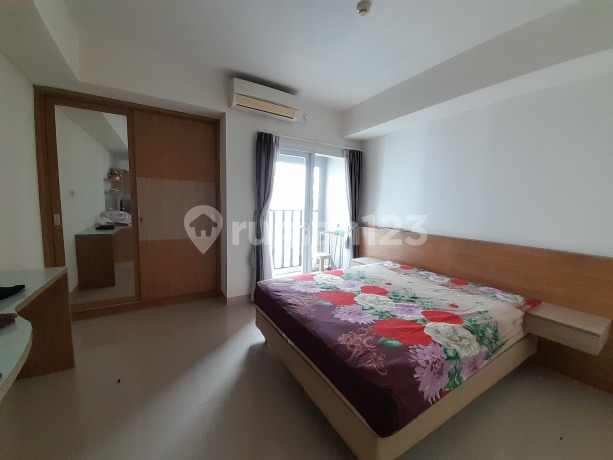 For Sale Skyline/Vega View Apartment with Swimming Pool Gading Serpong For Sale Skyline/Vega View Apartment with Swimming Pool Gading Serpong