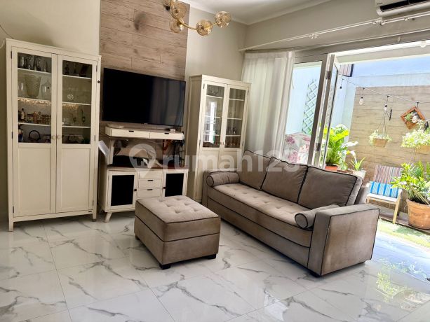 Dijual Rumah Discovery Fiore di Bintaro Tangerang Selatan Dijual Rumah Discovery Fiore di Bintaro Tangerang Selatan