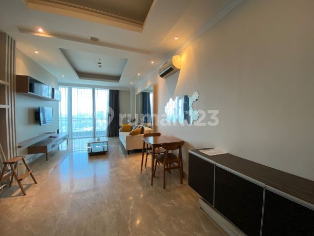 Apartemen studio 76 sqm 1 br high floor di Residence 8 SCBD area