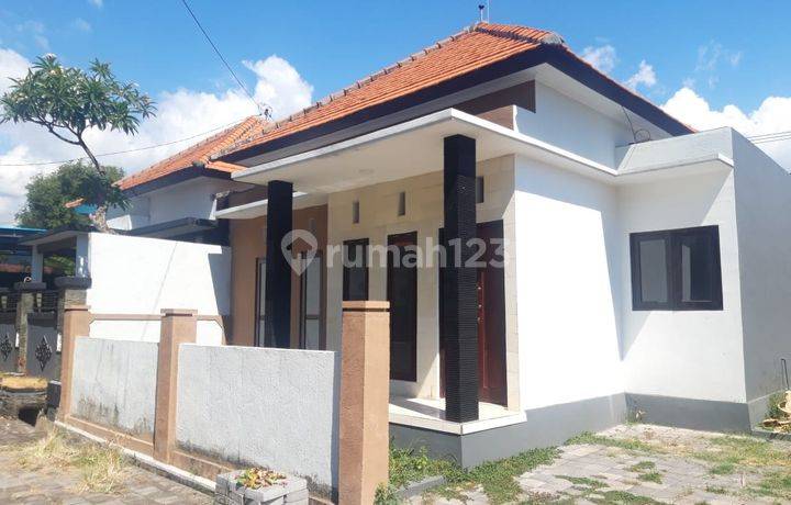 Jadi Primadona Rumah Modern di Desa Panji Singaraja Buleleng