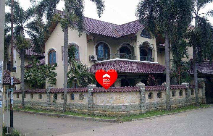 Rumah Hook dan Asri di Jl Pondok Cibubur, Depok