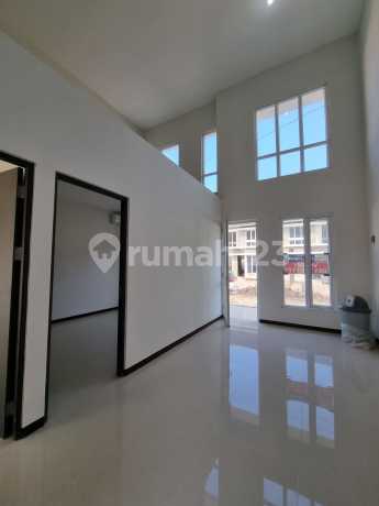 Rumah tengah kota Semarang strategis siap pakai dekat mall The Park Disewakan Di Madukoro Regency, Semarang Tengah (12.290-AUD) Rumah tengah kota Semarang strategis siap pakai dekat mall The Park Disewakan Di Madukoro Regency, Semarang Tengah (12.290-AUD)