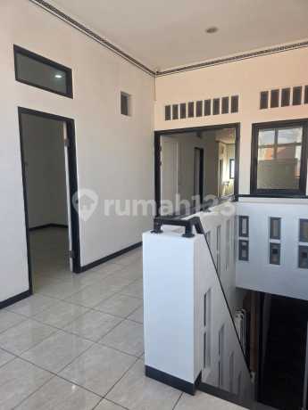 Rumah 4 Lantai Termurah Di Grand Poris Lt 6x15m2 Tangerang