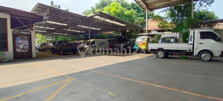 Dijual Bangunan Kantor Pinggir Jalan 4024 M2 di Salemba Raya - Harga NJOP