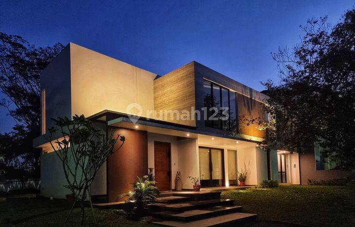 Dijual Rumah Hoek Style Minimalis Vermont Parkland Bsd