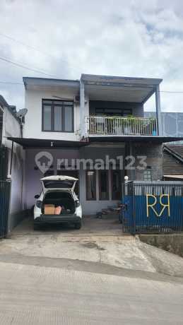 Rumah 2,5 Lantai Siap Huni di Cimenyan Bandung Barat Rumah 2,5 Lantai Siap Huni di Cimenyan Bandung Barat