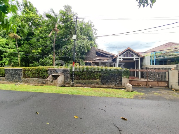 Tanah Hook di Komplek Bina Marga Cipayung