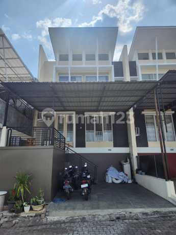 Rumah Mewah Siap Huni Perumahan Bukit Wahid Regency Manyaran Semarang Kota