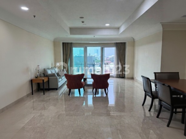 Dijual Apartemen Pakubuwono Residence 3+1BR Kebayoran Baru Jakarta Selatan