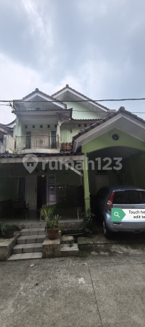 Rumah Dalam Komplek Pinggir Jalan Tole Iskandar Depok