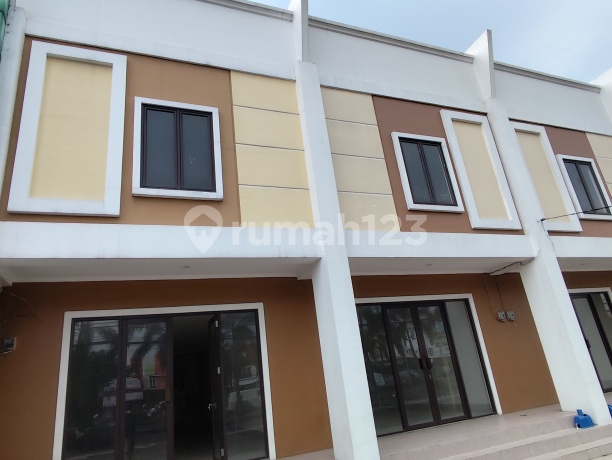 Ruko Dua Lantai Di Dekat Pemkab Bogor Ruko