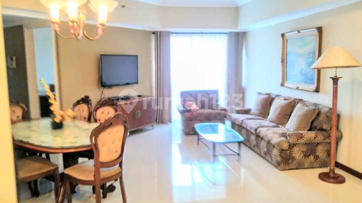 Disewakan Apartemen Sudirman Tower Condominium 3 Bedroom Furnished