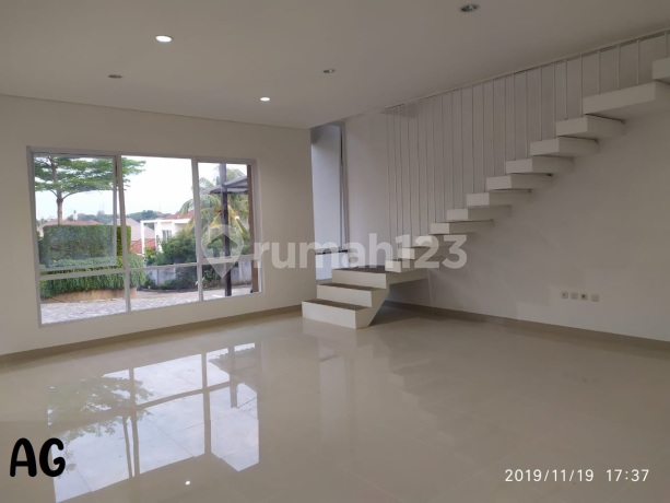Hunian 2 Lantai Nyaman dan Siap HUNI di Tangerang Selatan bs NEGO Hunian 2 Lantai Nyaman dan Siap HUNI di Tangerang Selatan bs NEGO