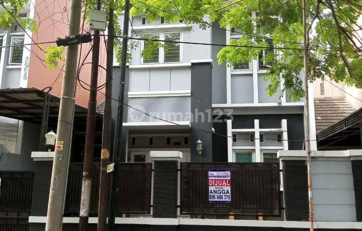 Rumah Murah 2 lantai LT 171 siap HUNI di Villa Nusa Indah 5 NEGO