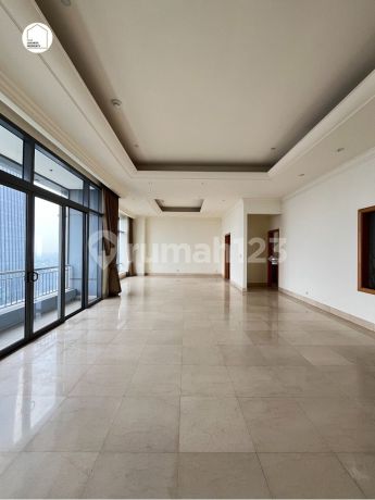 FAST SALE: Airlangga RItz Carlton, Kuningan, 440sqm in semi furnished, BEST PRICE GUARANTEED, also avail 880sqm for sale!