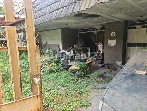 Dijual Rumah Super Luas Bintang Diponggo Surabaya! Dekat Ciputra Mall!