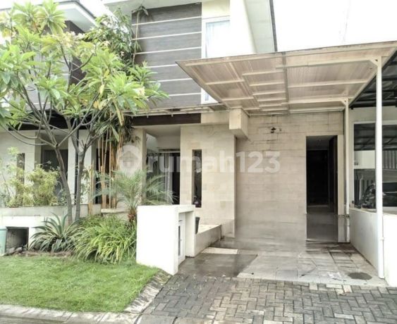 Dijual Rumah di Dian Istana Moca Verbana Full Furnished Siap Huni Dijual Rumah di Dian Istana Moca Verbana Full Furnished Siap Huni