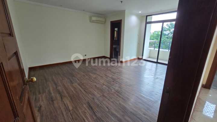 Dijual Kondominium Graha Family Mewah Siap Huni Dijual Kondominium Graha Family Mewah Siap Huni