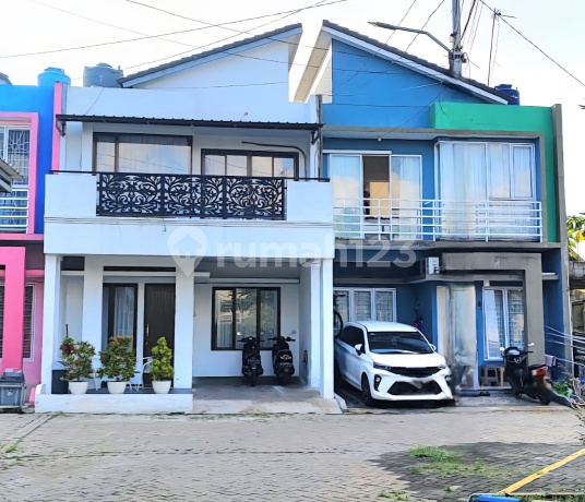 Rumah Bagus Siap Huni 2 lantai di Perumahan Goodland Village, Ciledug, Tangerang 