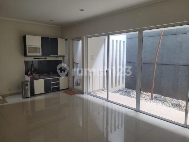Rumah Bagus Siap Huni Asri di Discovery Lumina, Bintaro Jaya Sektor 9 Rumah Bagus Siap Huni Asri di Discovery Lumina, Bintaro Jaya Sektor 9