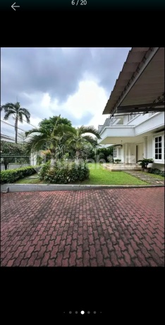 Rumah Asri Dan Mewah Dikawasan Prestigious Simprug Golf