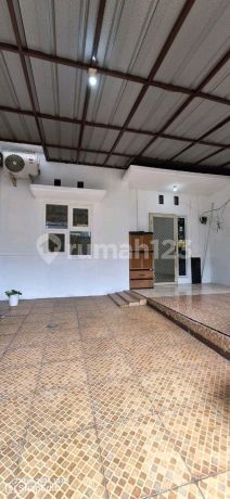 Rumah Siap Huni di Perumahan Graha Utama Serpong Tangerang Selatan Rumah Siap Huni di Perumahan Graha Utama Serpong Tangerang Selatan