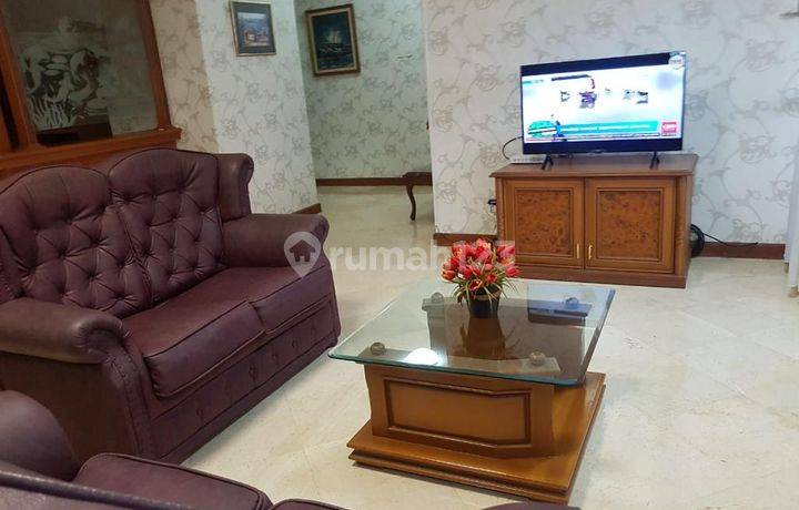 Jual Apartemen Grand Tropic 3 Bedroom Semi Furnished High Floor