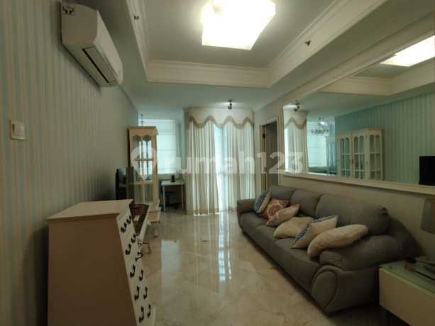Sewa Apartemen Bellagio Residence 2 Bedroom Lantai Tengah Furnished