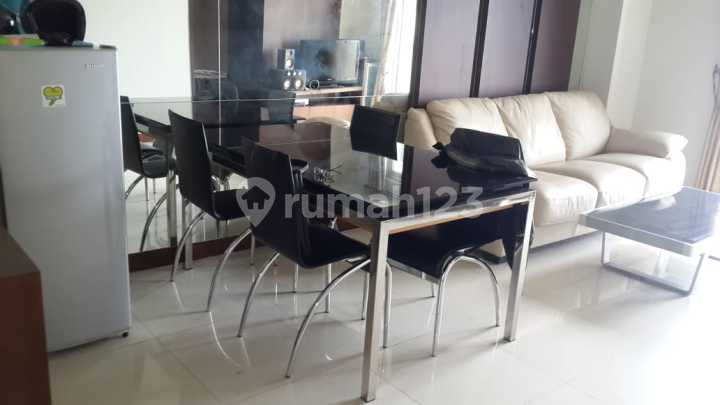 Sewa Apartemen Cosmo Residence 3 Bedroom Lantai Tinggi Furnished Sewa Apartemen Cosmo Residence 3 Bedroom Lantai Tinggi Furnished