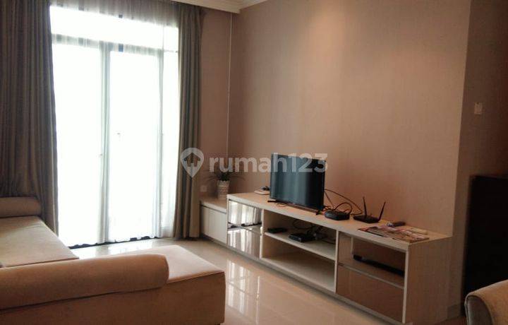 Dijual Apartemen Hamptons Park 2 Bedroom Tower A Lantai Tinggi Furnished