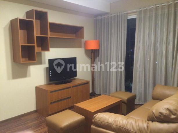 Sewa Apartemen Thamrin Executive 2 Bedroom Lantai Tinggi Hadap Timur