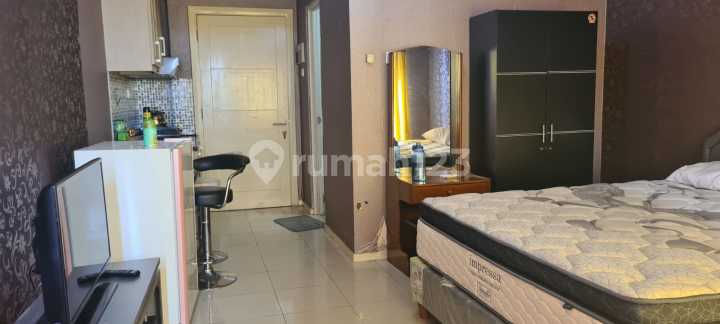 Disewakan Apartemen Cosmo Terraces Tipe Studio Lantai Tinggi Disewakan Apartemen Cosmo Terraces Tipe Studio Lantai Tinggi