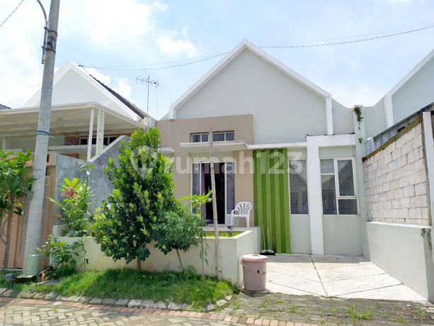 Rumah Minimalis Siap Huni Cluster Kompleks Gpa Karangploso