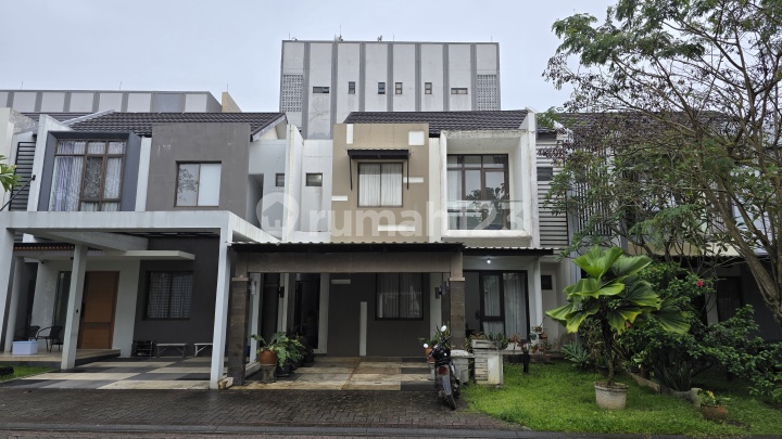 Neat Furnished House Ready to Occupy in Foresta BSD