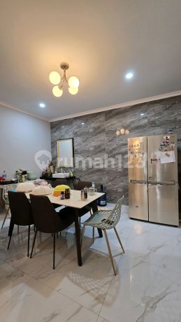 Rumah Sudah Renov Semi Furnish Rapi Verdant View The Icon Bsd Rumah Sudah Renov Semi Furnish Rapi Verdant View The Icon Bsd