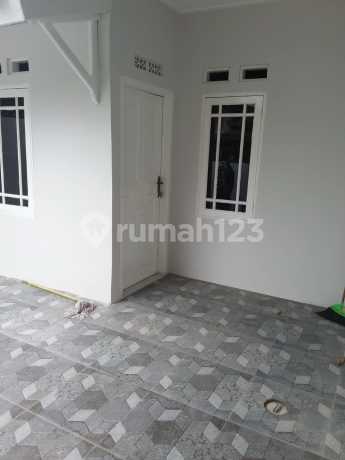 Villa Mutiara Serpong ******** 1.5 ******** Villa Mutiara Serpong ******** 1.5 ********