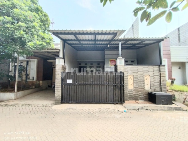 Rumah Nyaman di Cibubur Mansion Rumah Nyaman di Cibubur Mansion