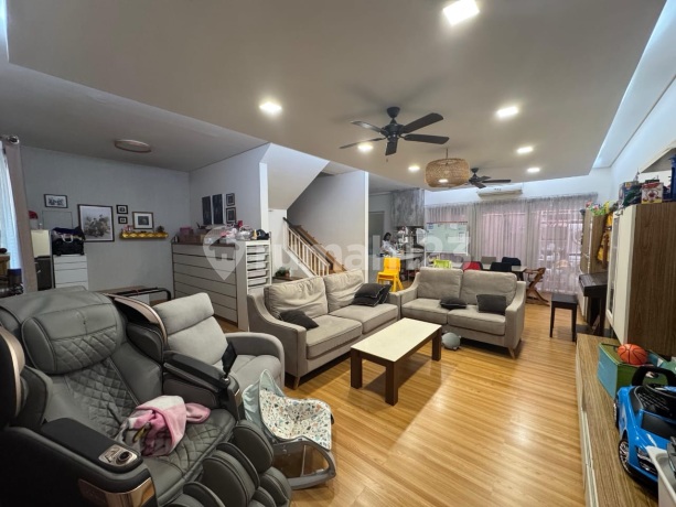 Rumah Bagus Pik1 8x17 Fully Furnished Siap Huni