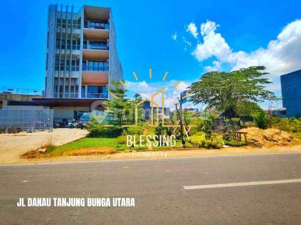 Affordable plot for rent in Tanjung Bunga, close to Stella Gracia.