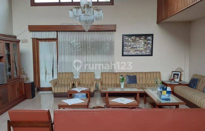 Rumah Terawat di Hegarmanah Bandung Ciumbuleuit Setiabudi Cisatu