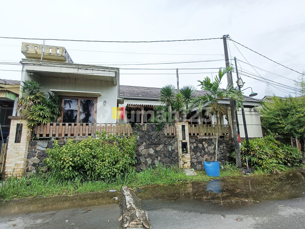 Rumah Dijual di Perumahan Delta Villa Sekupang Semi Furnished Rumah Dijual di Perumahan Delta Villa Sekupang Semi Furnished